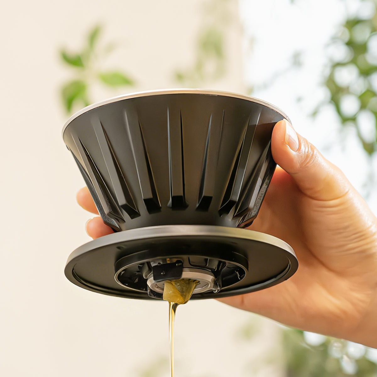 TIMEMORE | ICE EYE Pour-Over Dripper (VECTOR V-shaped metal version 01) [Co-designed with Matt Winton, World Brewers Cup Champion]