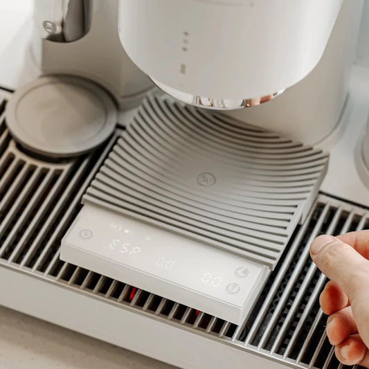 TIMEMORE | Black Mirror 4th Generation Basic 3 Pour-Over Coffee Scale, 2026 Latest Model: Lighter, Thinner, and More Sensitive [Brand Authorized | 1-Year Hong Kong Warranty]